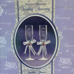Beautiful Precious Moments Wedding glases